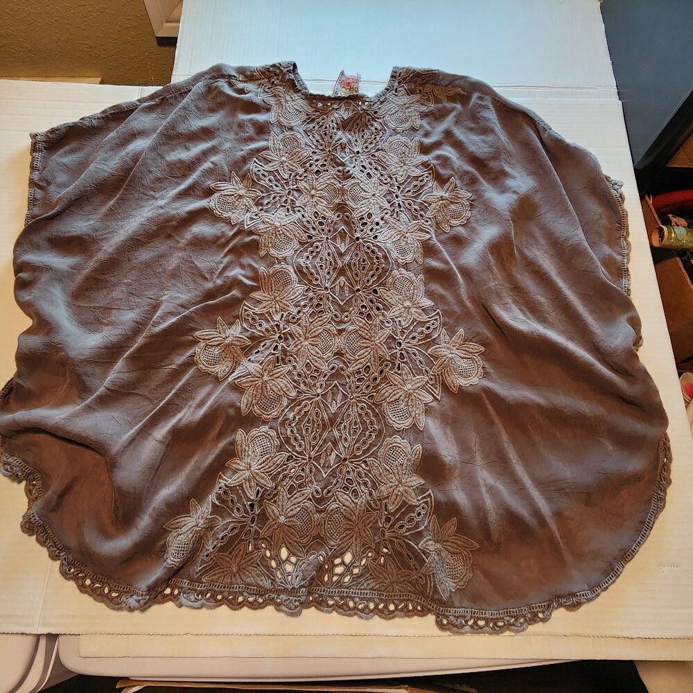 Johnny Was Embroidered Eyelet Oversized Top Cupra Rayon Tie neck Pullover Brown